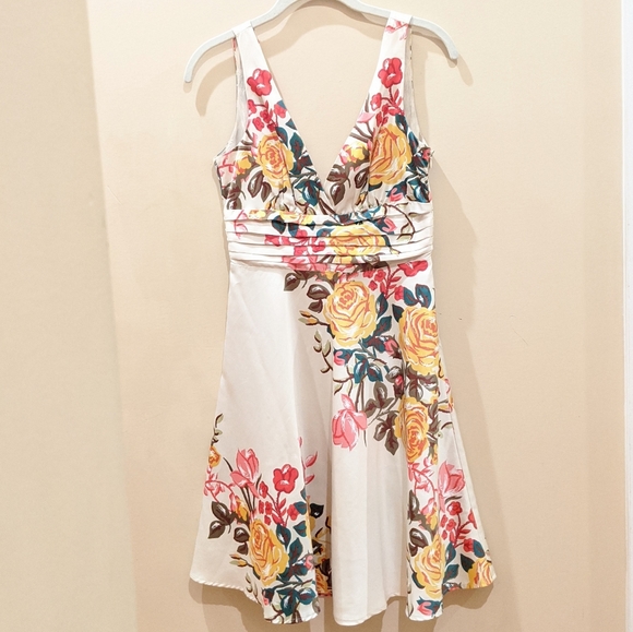 Satin Off-White Floral V Neck Midi Dress - Picture 1 of 14